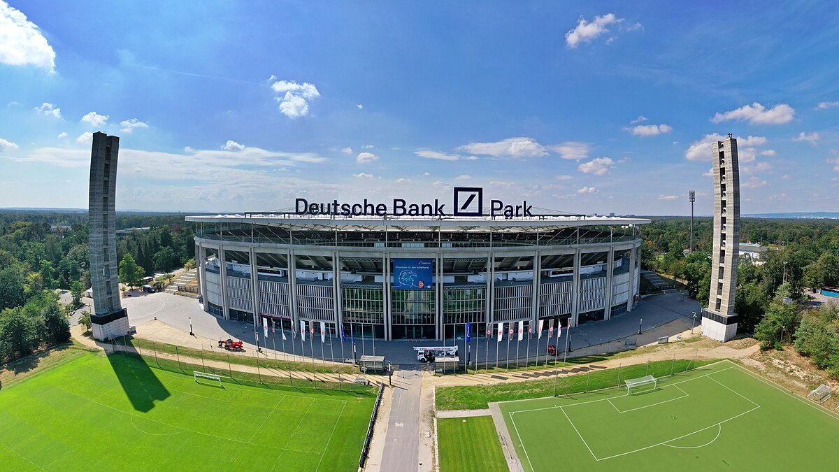 Deutsche Bank Park có sức chứa 51.500 chỗ ngồi - XoilacTV